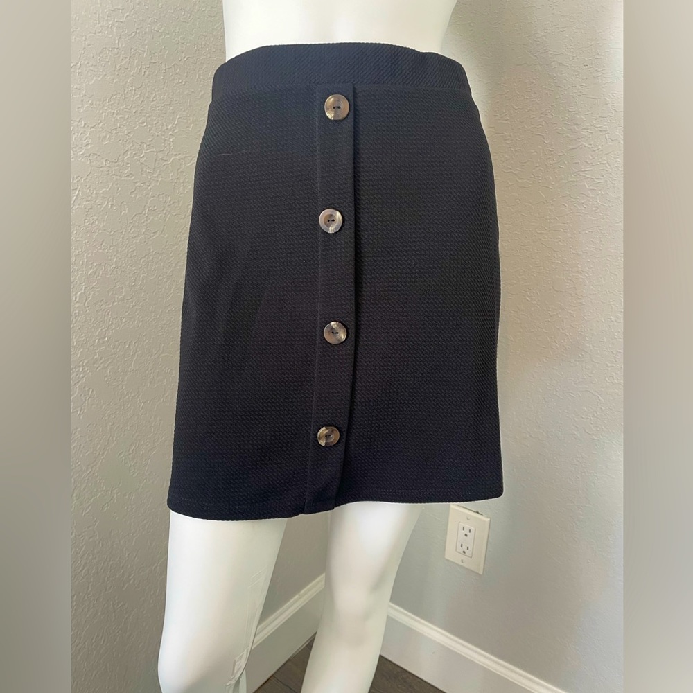 Caution to the wind skirt